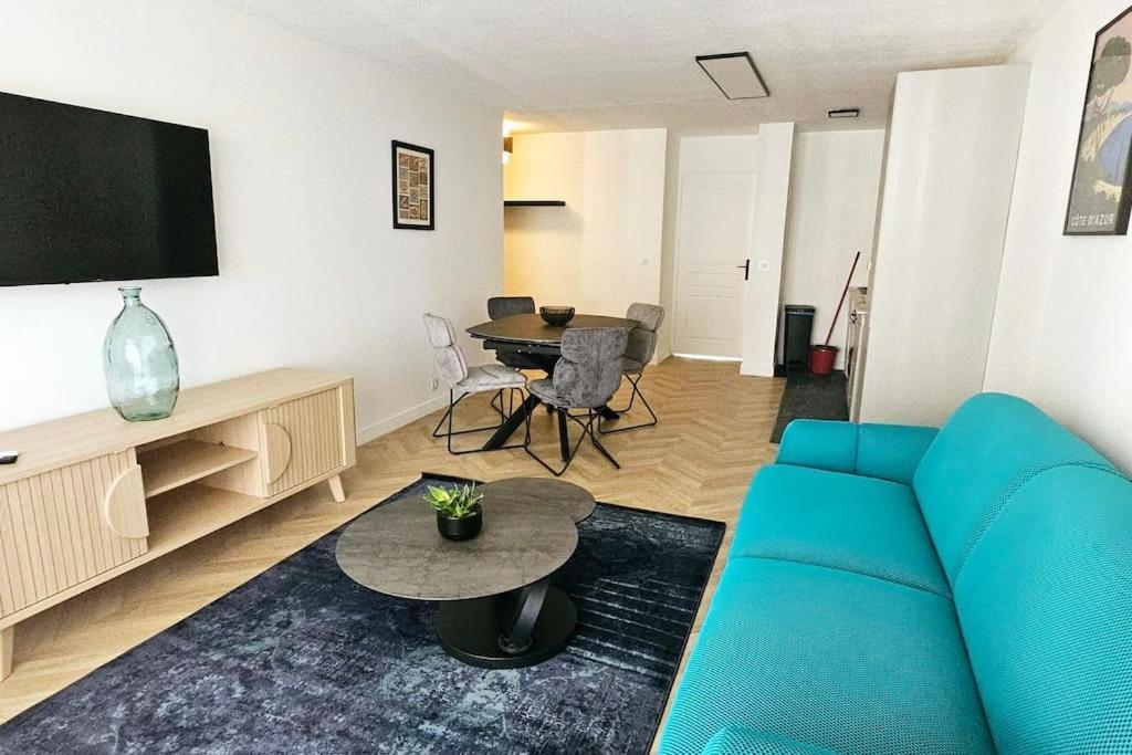 L'elegant 3p, 2ch, 2sdb, Clim, Wifi Gratuit, Parking Prive Cannes
