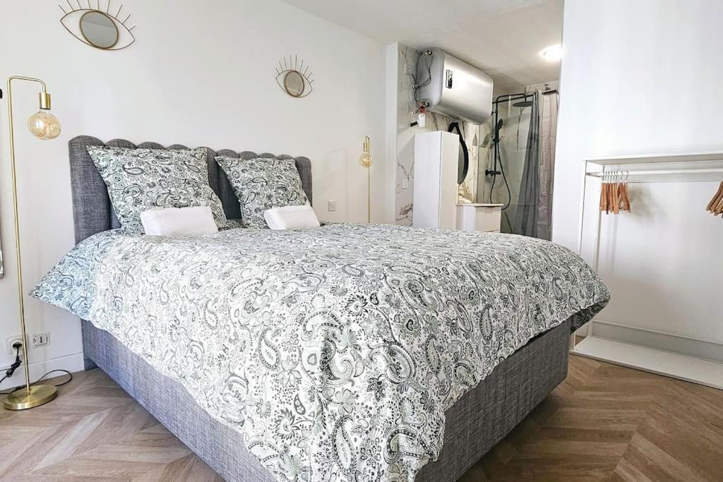 L'elegant 3p, 2ch, 2sdb, Clim, Wifi Gratuit, Parking Prive * Cannes